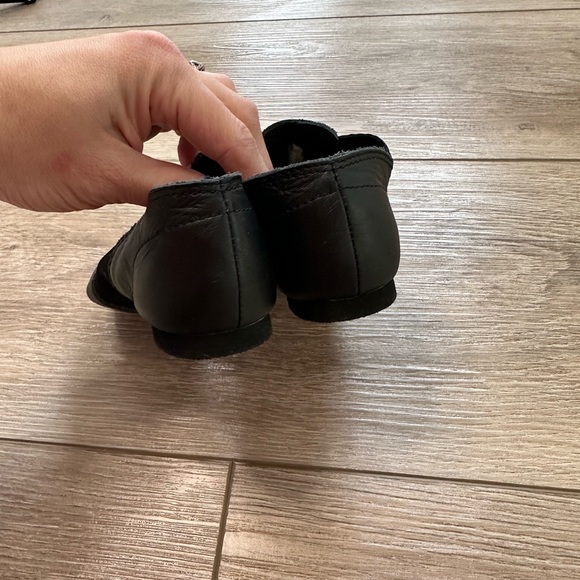 Capezio "E" Series EJ2C Jazz Slip On - Picture 4 of 6